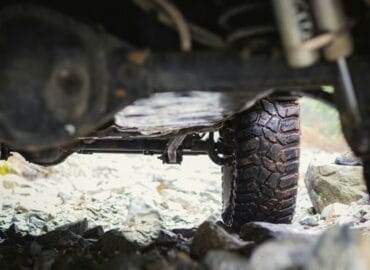 Регулярное обслуживание подвески. Регулярне обслуговування підвіски