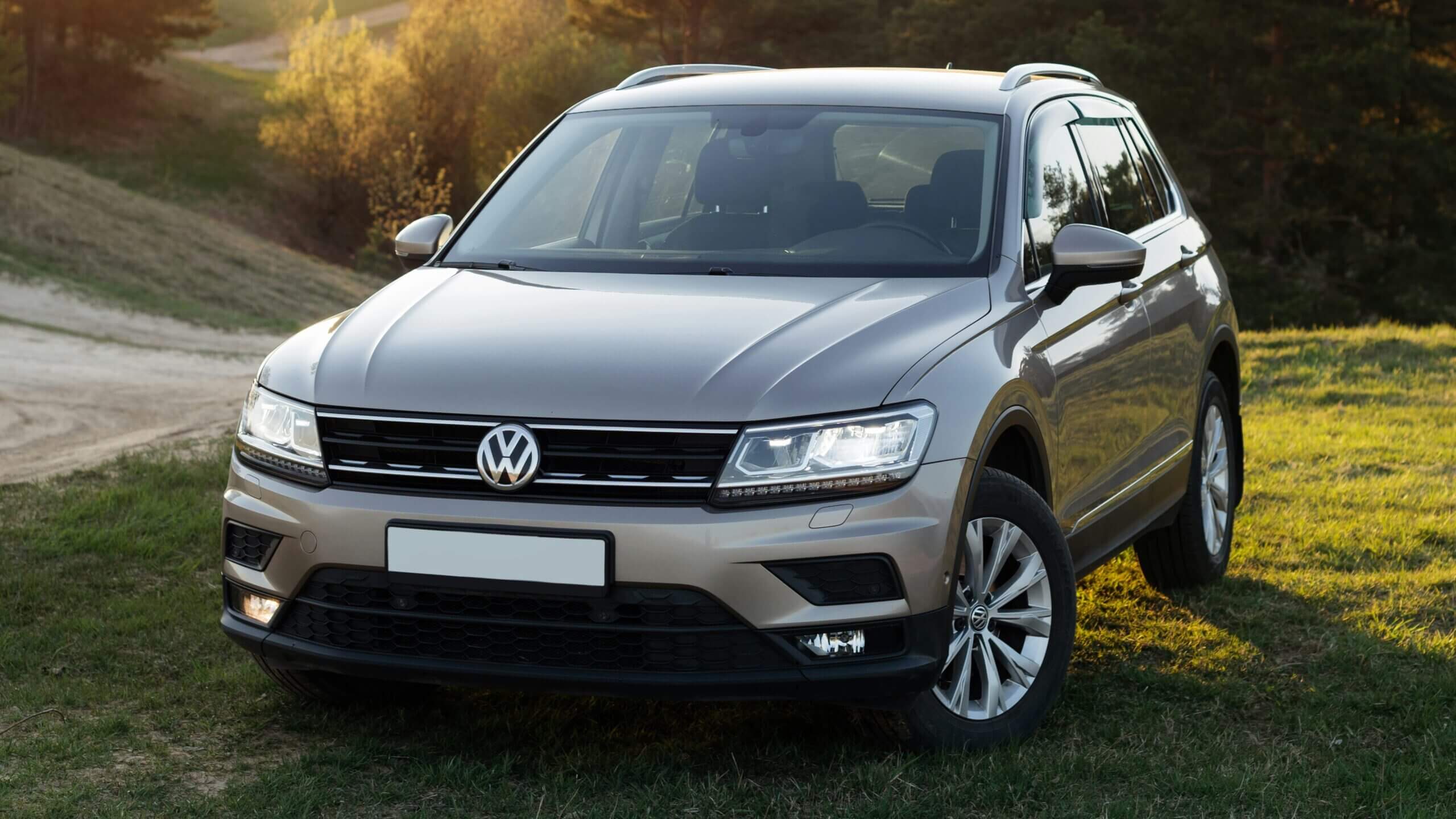 volkswagen tiguan top 10 scaled - Топ 10 кроссоверов - Устуги СТО novosti