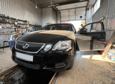 Обслуживание панорамного люка Lexus GS 300