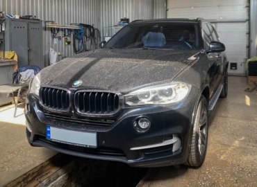 Чистка дренажной системы BMW X5 в Харькове