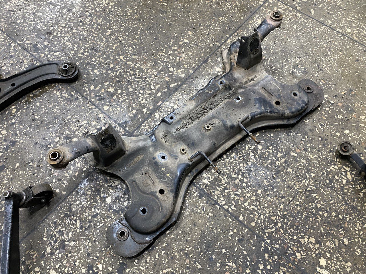 photo 2025 12 19 10 54 21 - Замена подрамника на HYUNDAI Getz - Устуги СТО obsluzhivaniye-avtomobilei